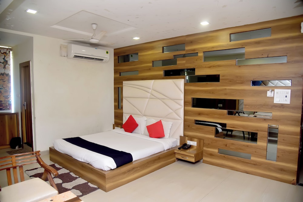 Luxury Room - Photo 1