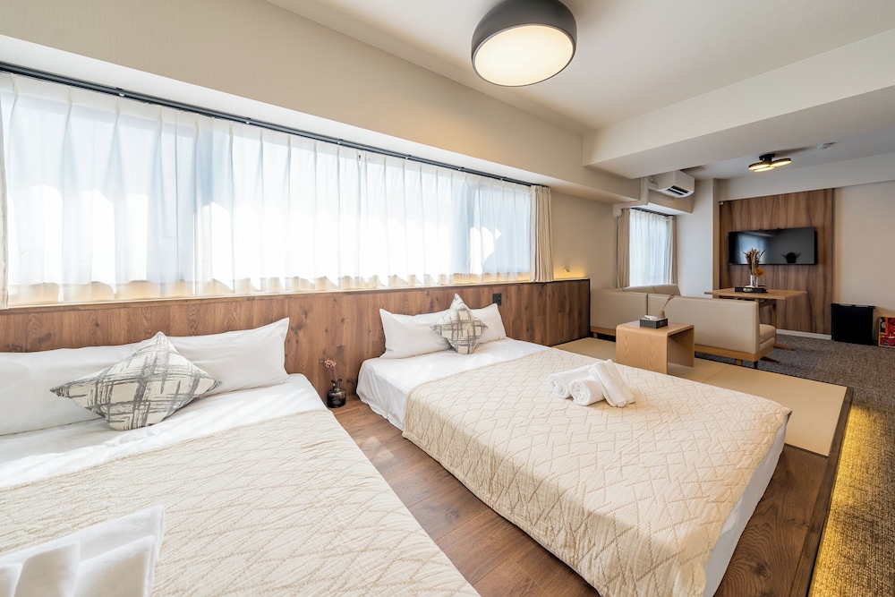 Standard Suite, Multiple Beds, Non Smoking, Kitchen