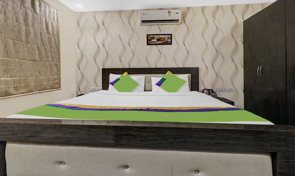 Deluxe Room - Photo 4