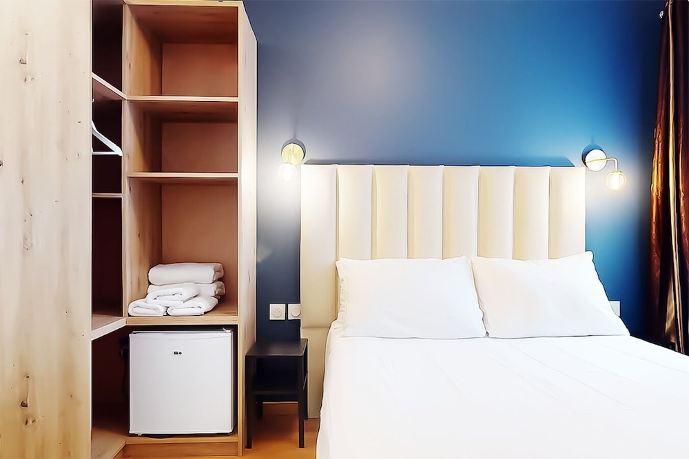 Hotel de Menilmontant - Photo 16