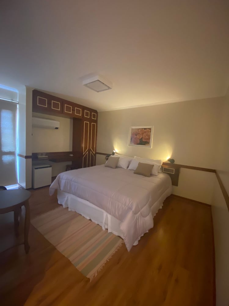 Grand Studio Suite