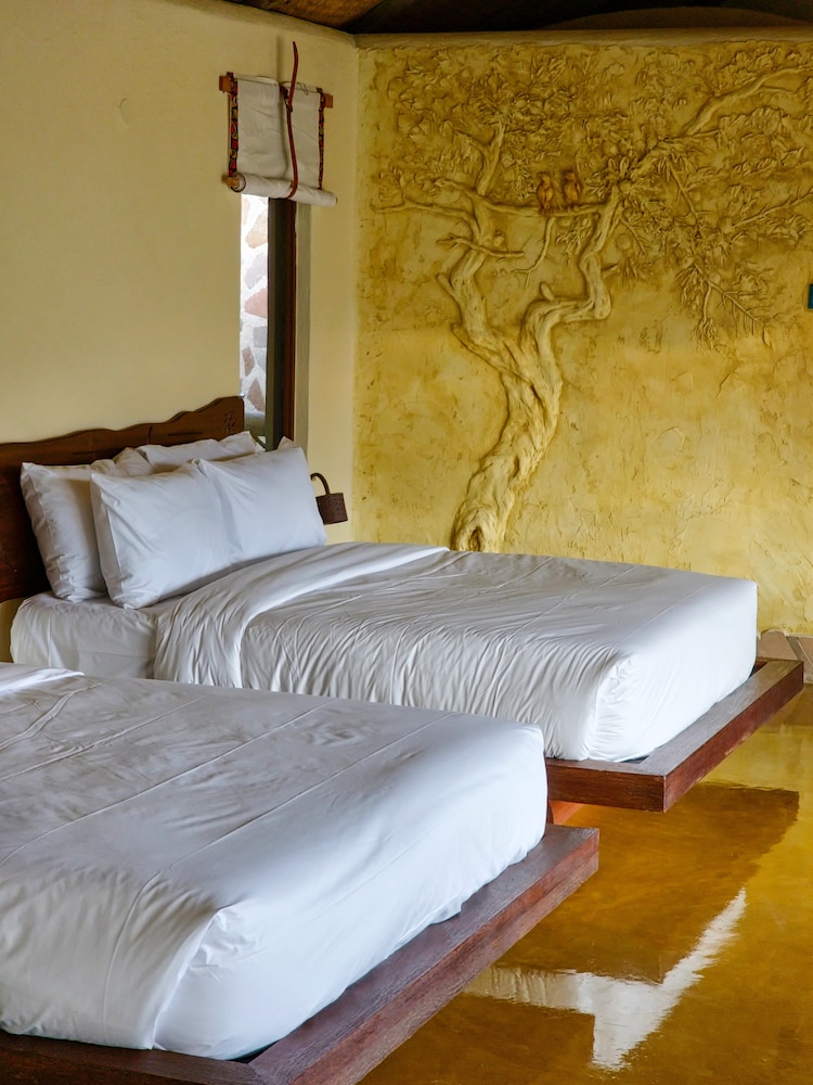 Deluxe Twin Room photo 2