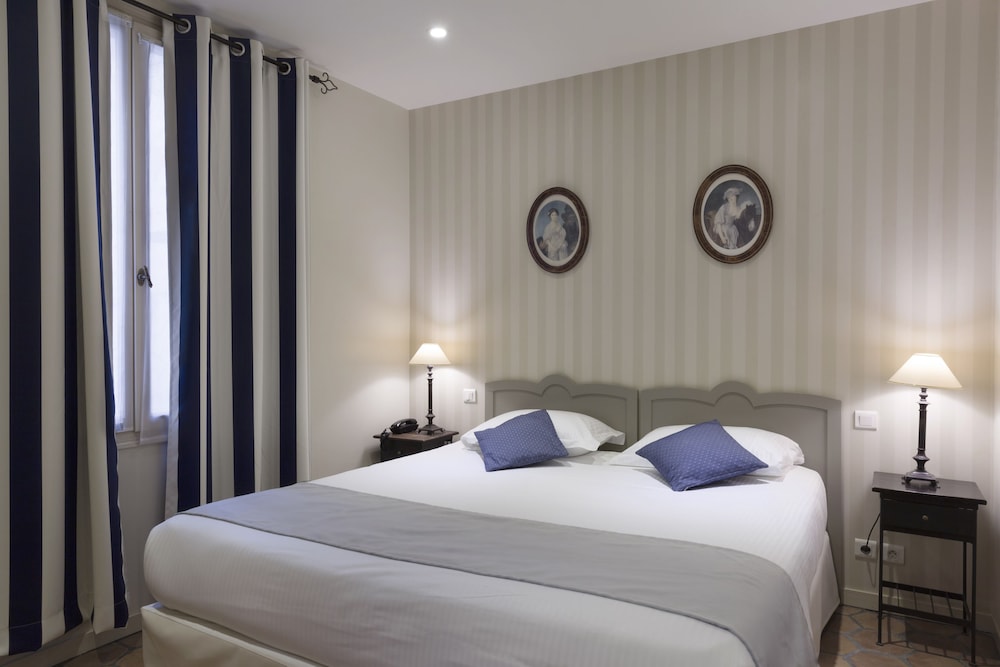 Standard Room photo 2