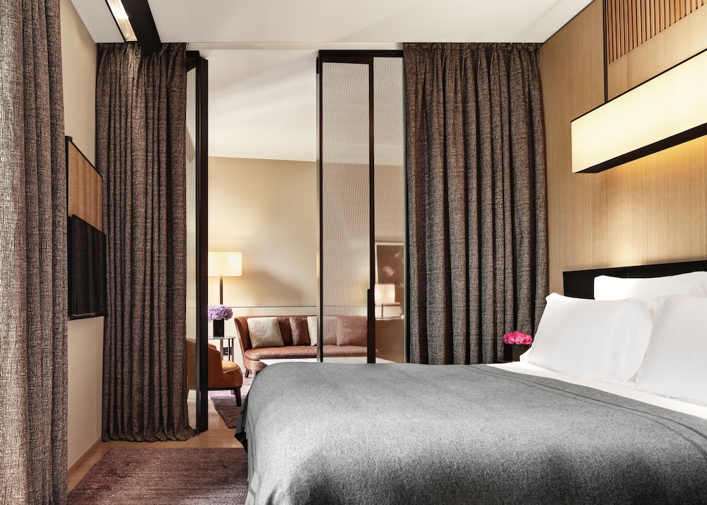 Superior Suite, 1 Bedroom, Garden View