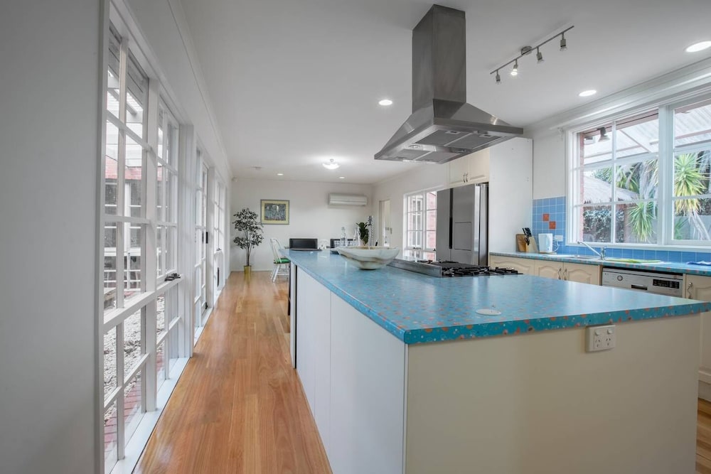 House (5 Bedrooms) photo 1