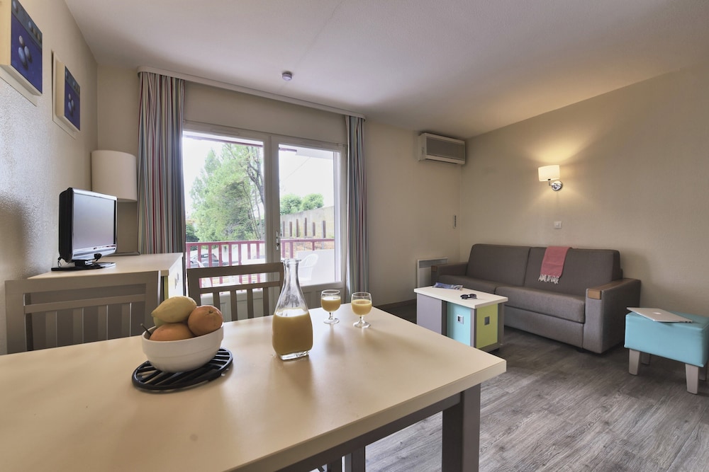 Standard - Apartment 6 people - 1 bedroom + 1 sleeping alcove photo 2