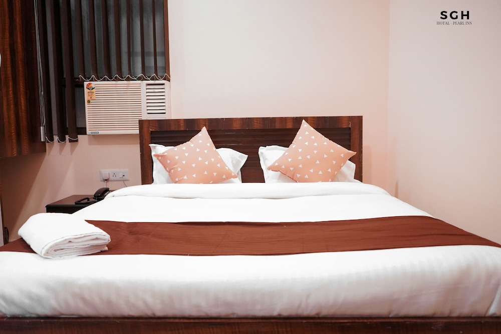 Economy Double Room, 1 Double Bed - Photo 2