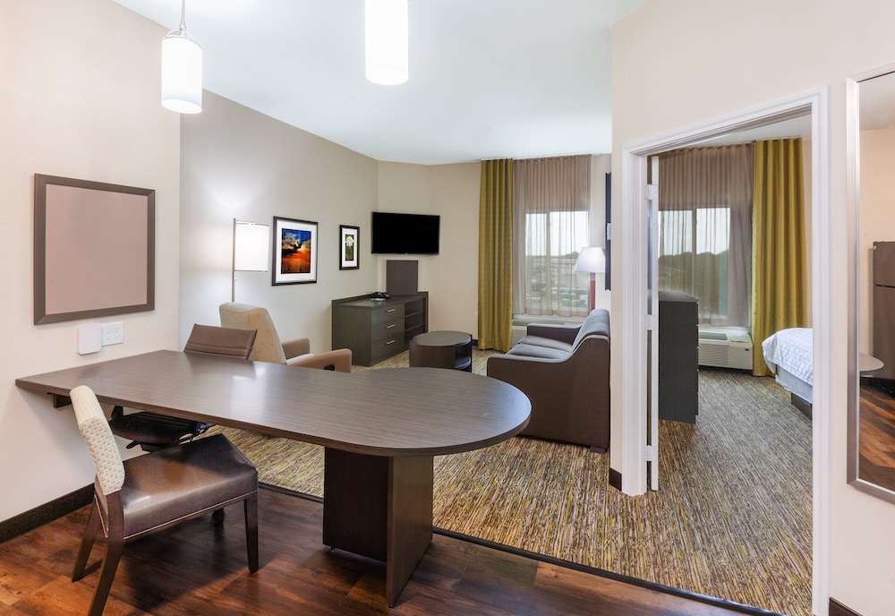 Studio Suite, 1 Bedroom photo 2
