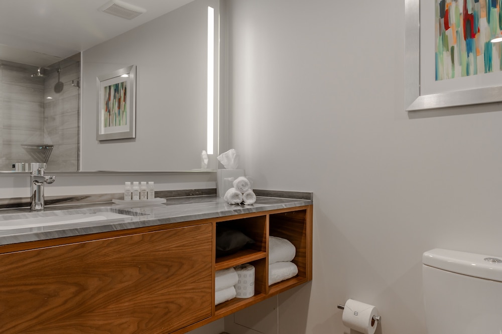 Room, 2 Double Beds, Tower (Standard Two Double Beds Room) - Photo 4