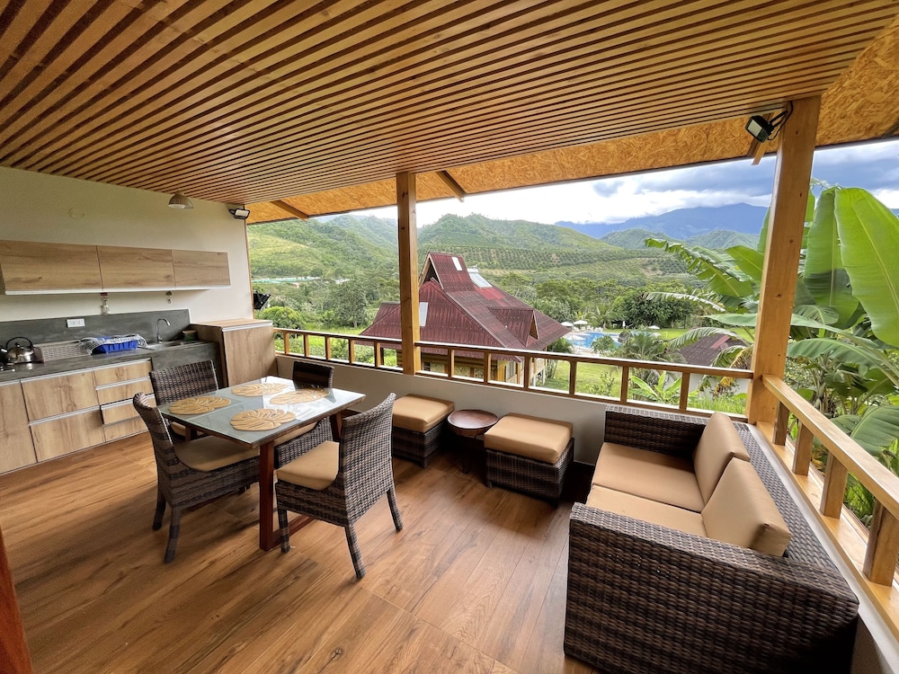 Family Suite photo 2