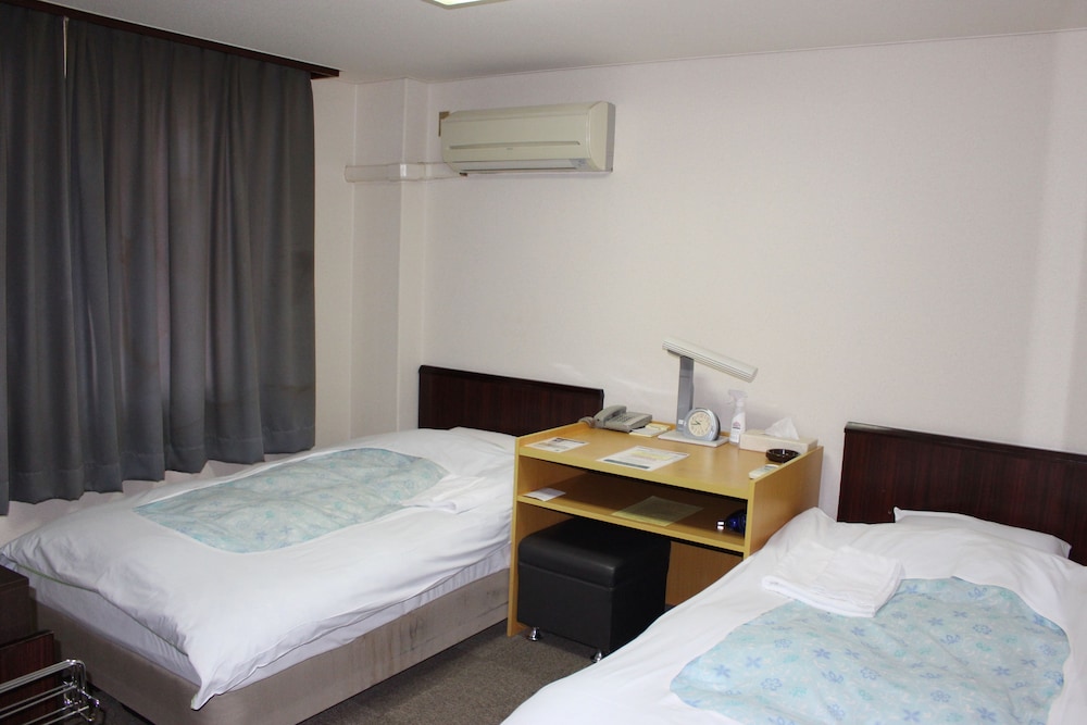 Twin Room, Smoking (A) photo 2