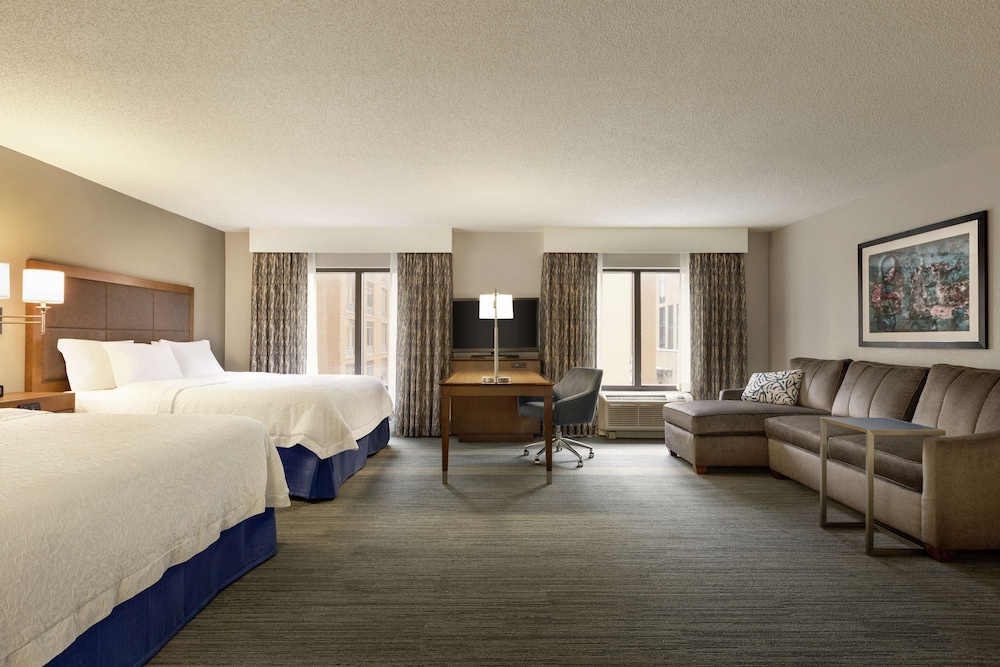 Studio Suite, 2 King Beds with Sofabed - Photo 3