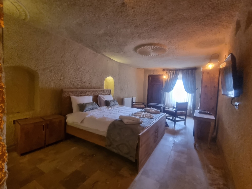 Cavusin Cave Room photo 2