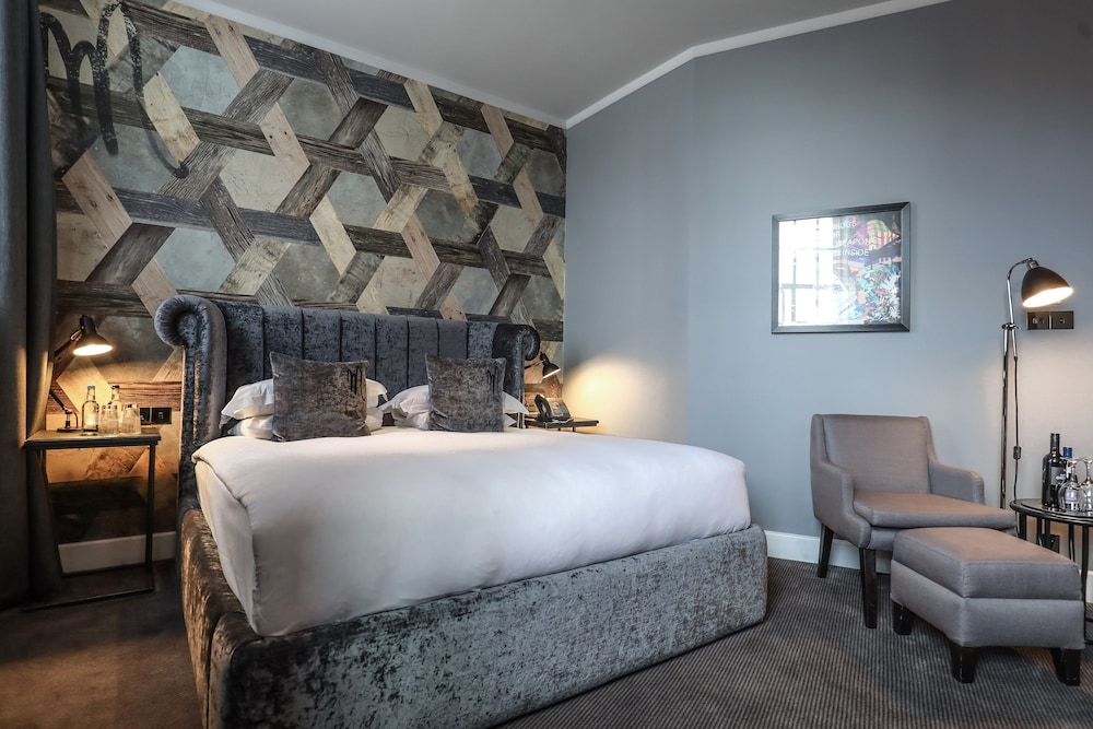 Club Double Room - Photo 1
