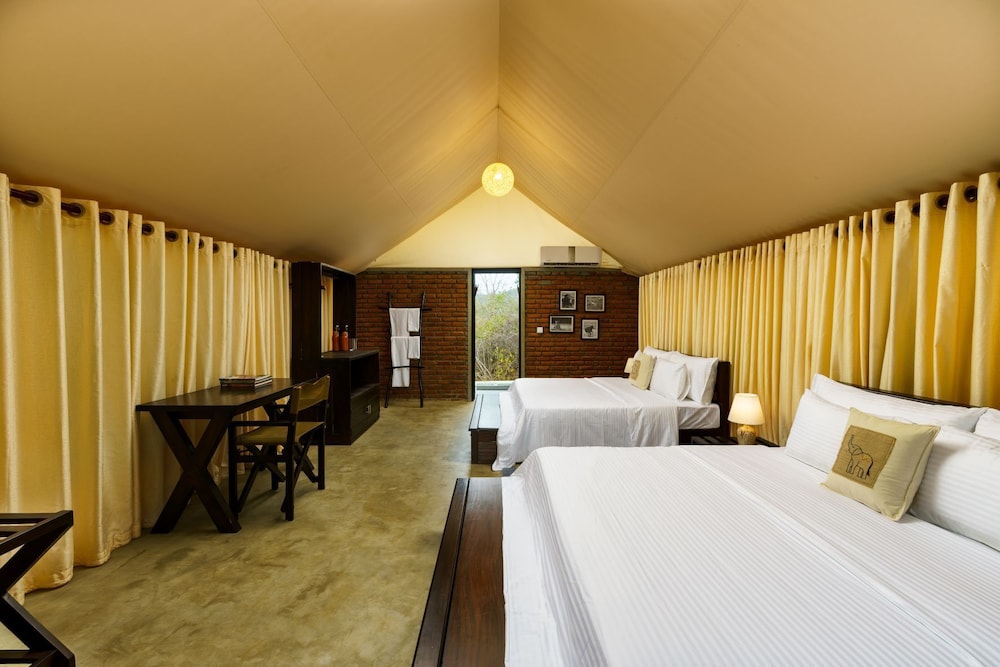Royal Quadruple Room photo 2