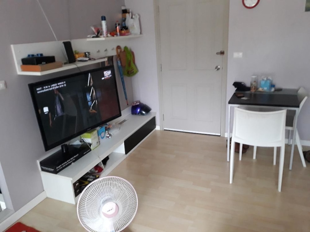 Economy Room photo 3