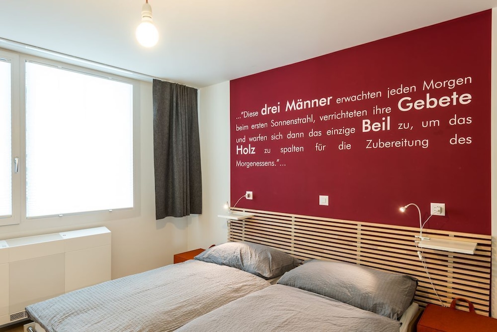 Apartment 3 bedrooms, Matterhorn view and balcony (09 Drei Einsiedler)