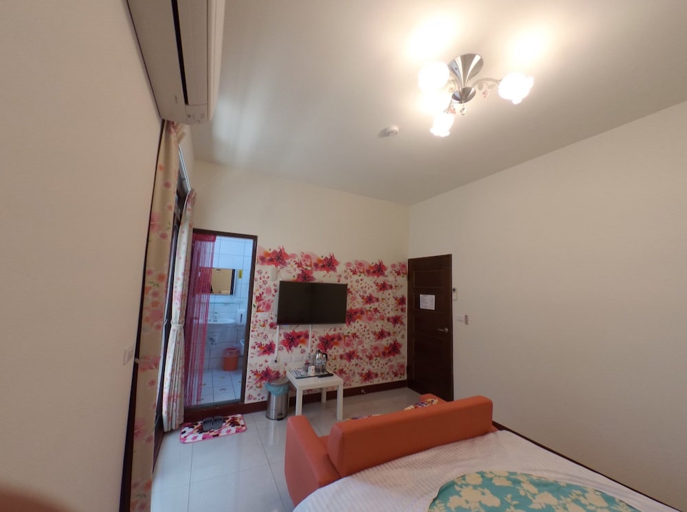 Standard Double Room photo 3