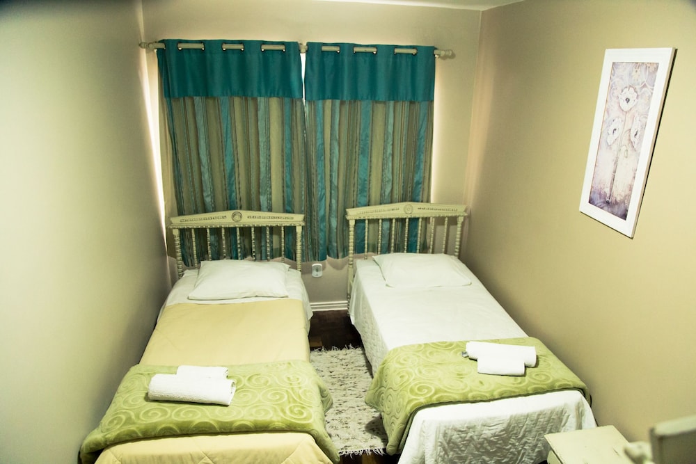 Standard Apartment, 2 Twin Beds, Non Smoking photo 1