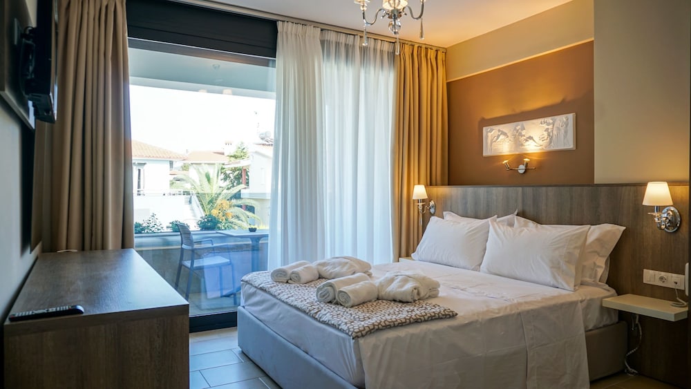 Standard Double or Twin Room photo 1
