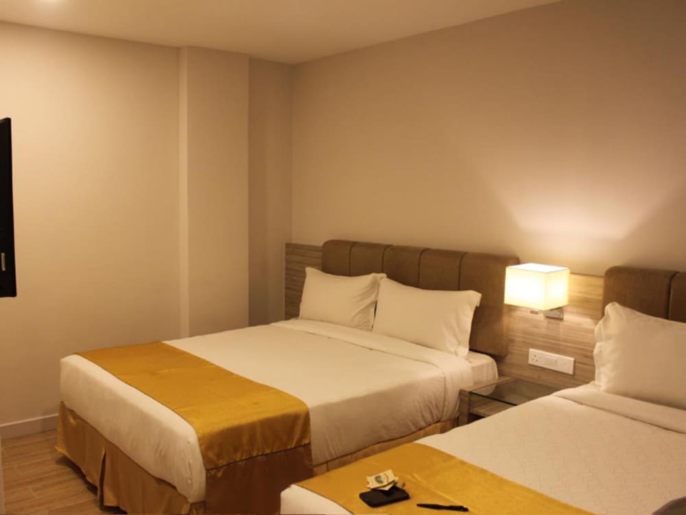 Deluxe Triple Room photo 1