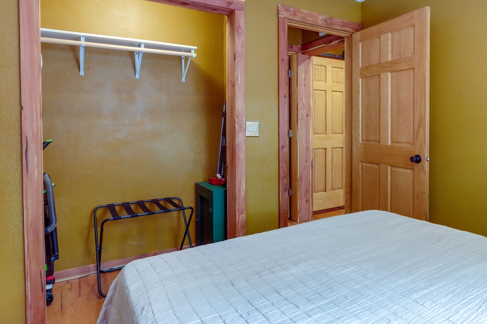 House (2 Bedrooms) photo 3