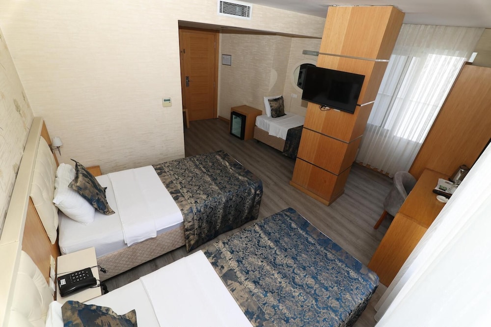 Standard Triple Room photo 1