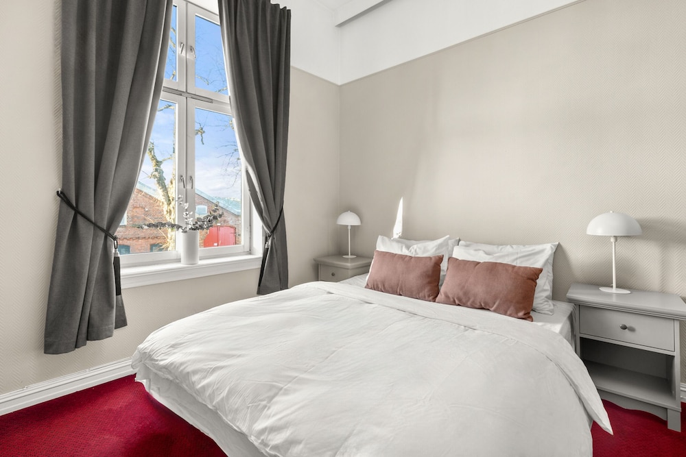 Basic Double Room