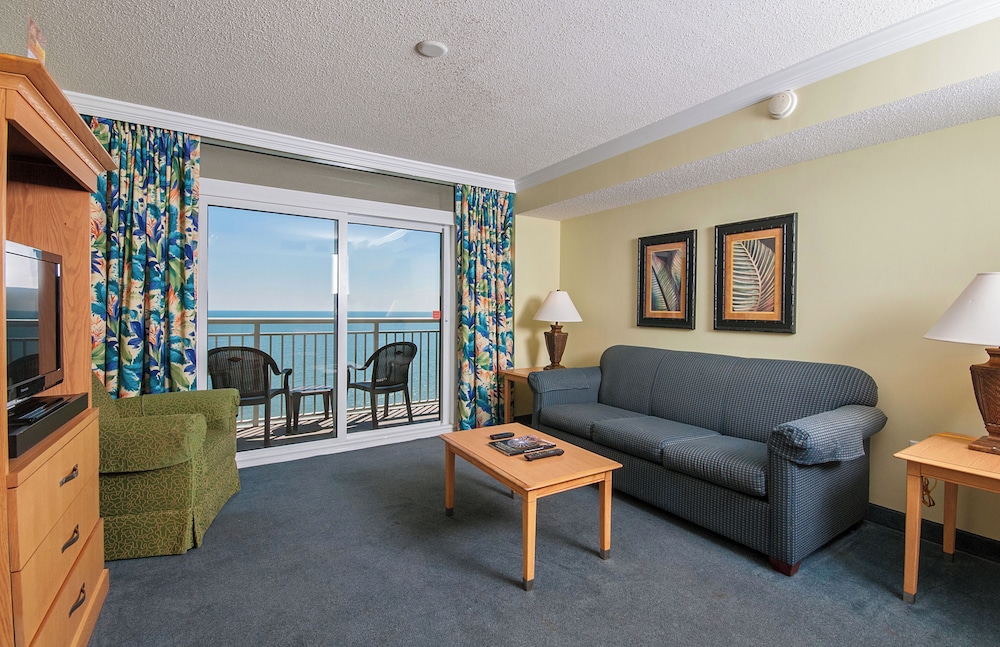 Oceanfront Deluxe One Bedroom King Condo - Photo 4