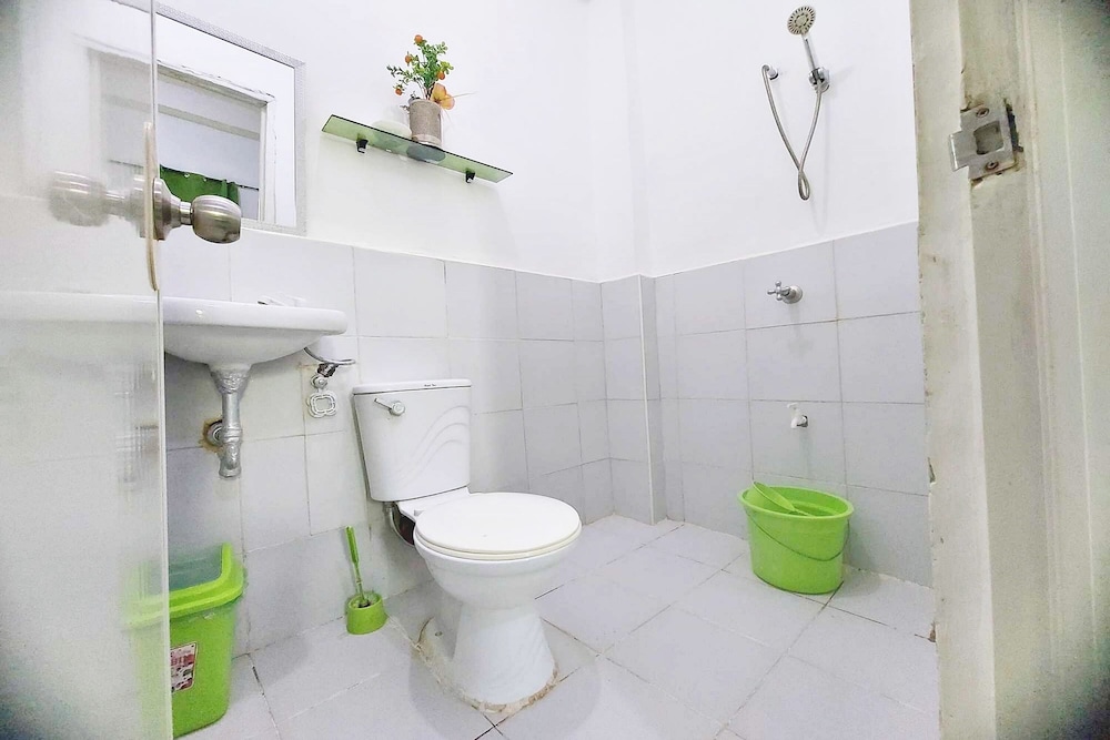 Economy Double Room, 1 Double Bed photo 2