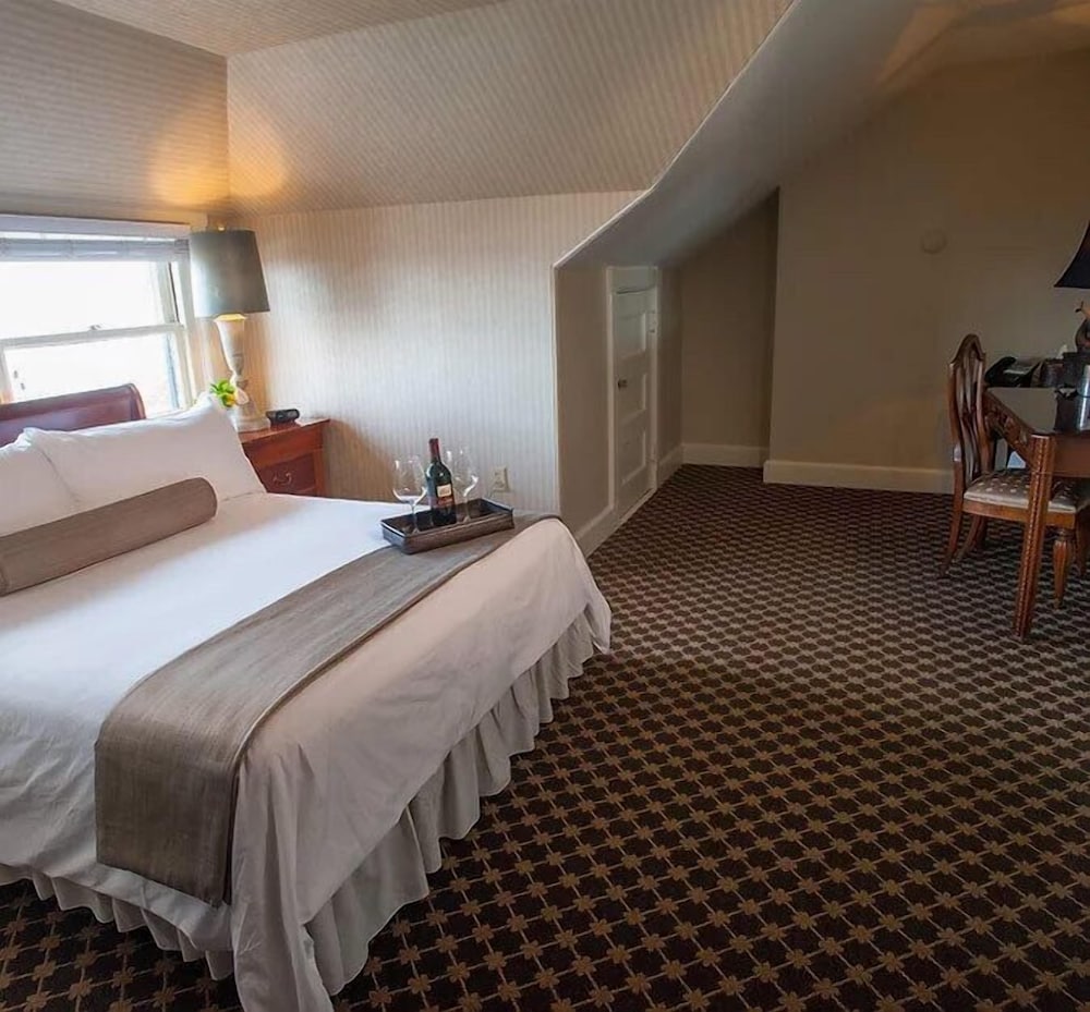 Economy Room photo 1