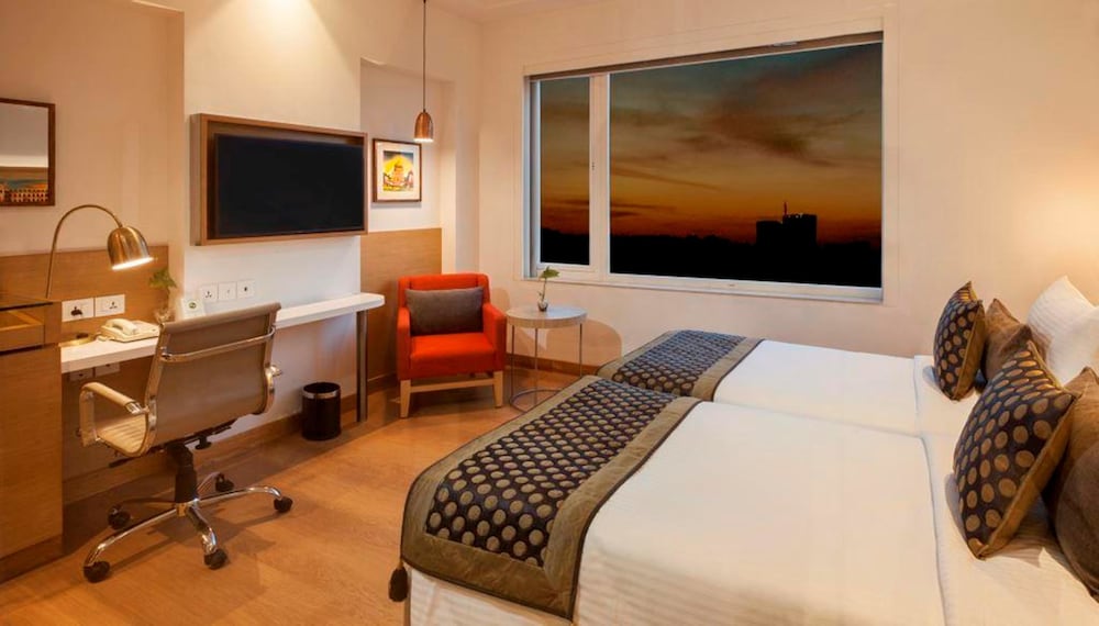 Superior Double or Twin Room, 1 King Bed photo 1