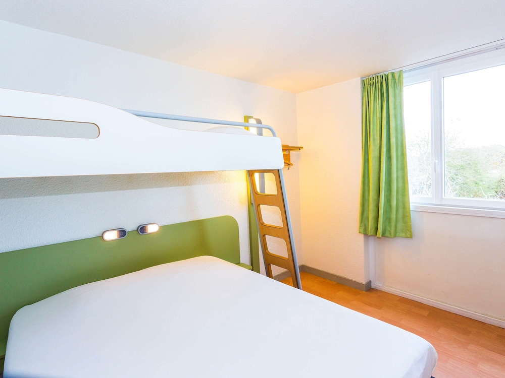 Triple Room, Multiple Beds photo 1