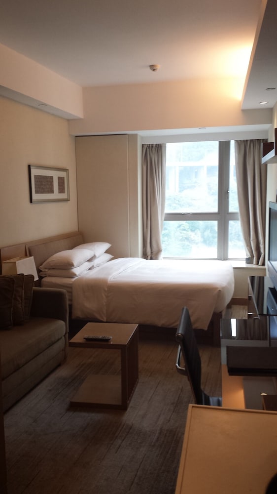Mountain View Studio Room (1 Queen bed) photo 1