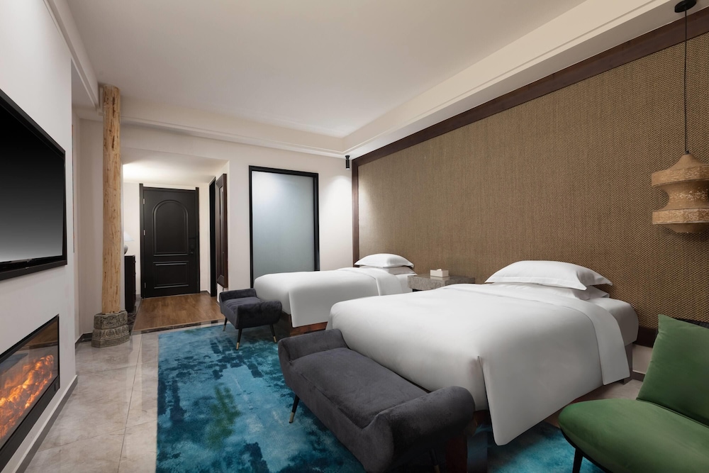 Deluxe Room, 1 Double Bed photo 1