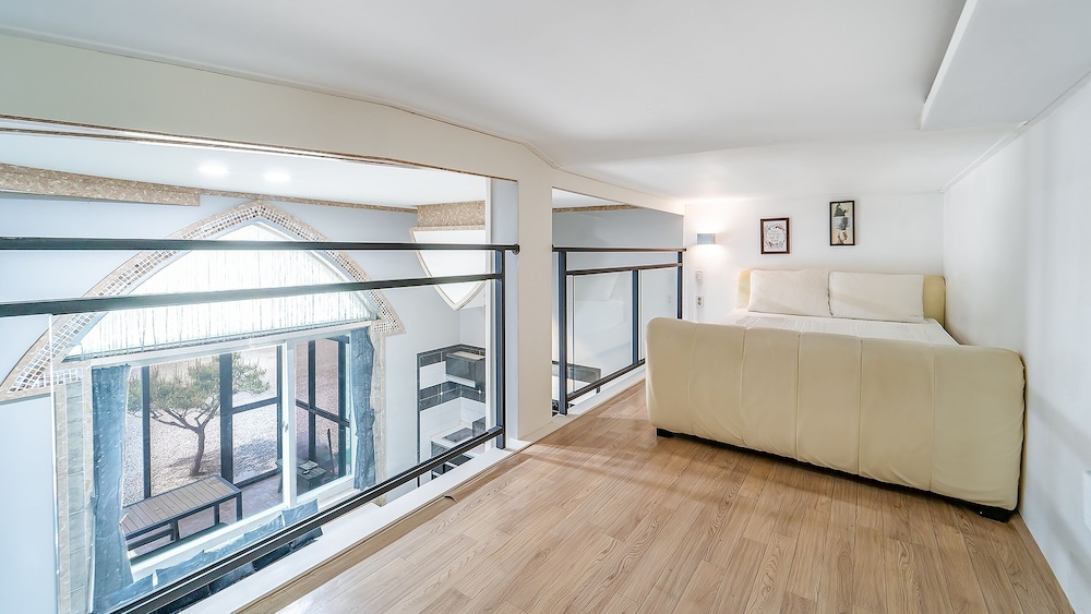 Basic Room, 1 Bedroom (A 101 (Pets Allowed)) - Photo 7