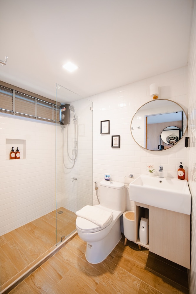 Duplex (Breakfast Included, Dinner Not Included) - Photo 2