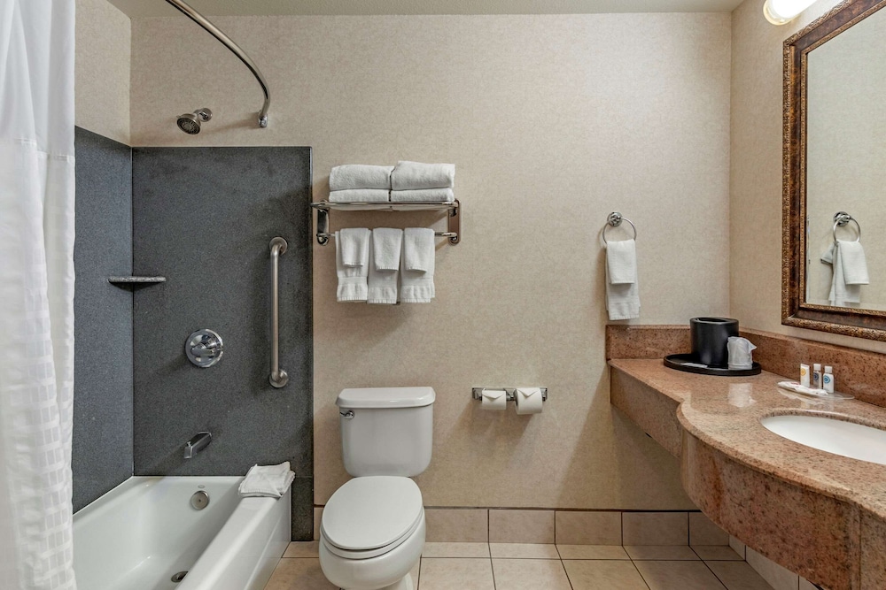 Comfort Suites, Kuva 2