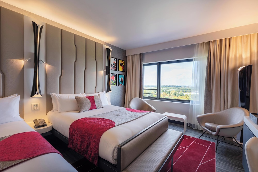 Superior Room (3 pax)