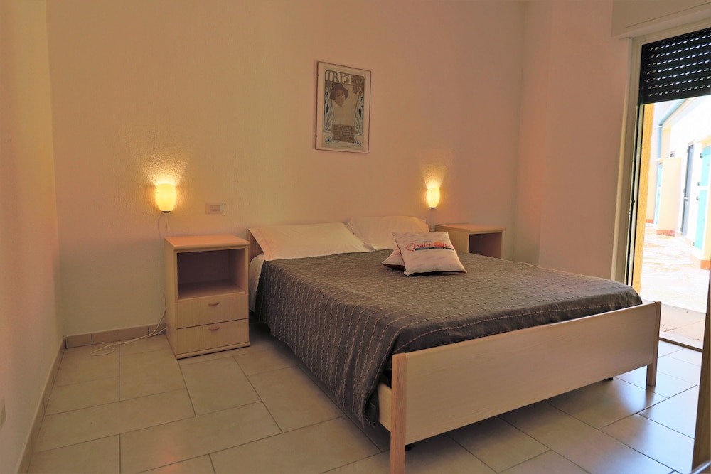House, 3 Bedrooms (135)