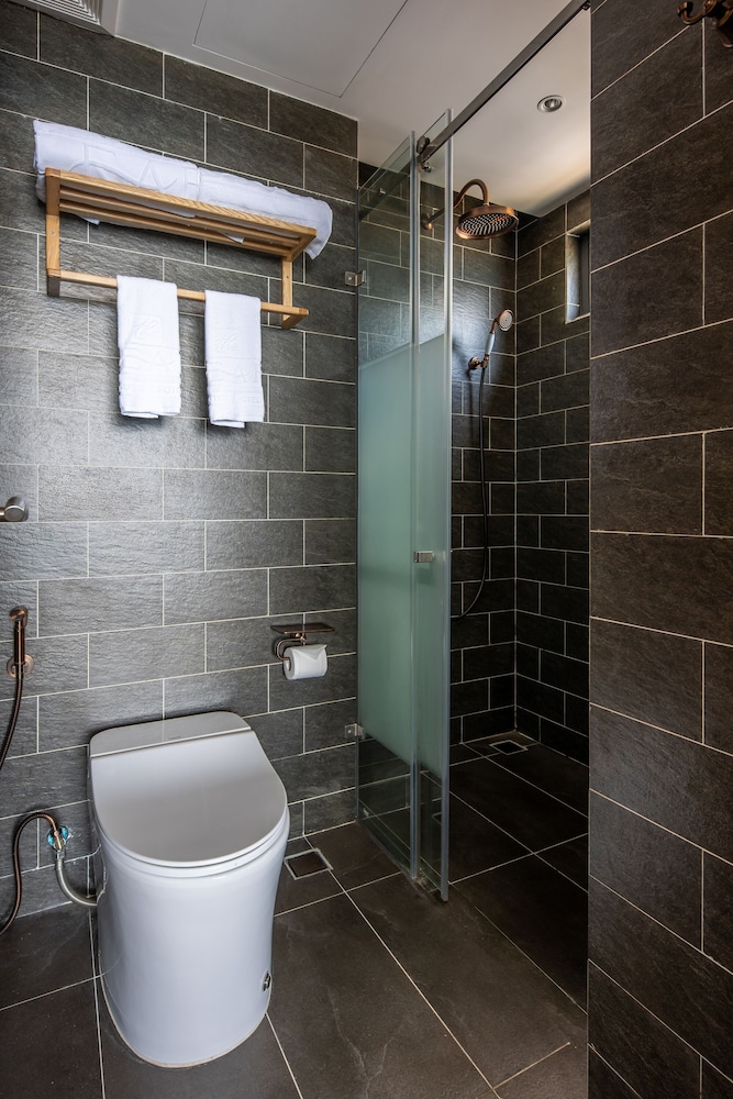 Deluxe Triple Room - Photo 4