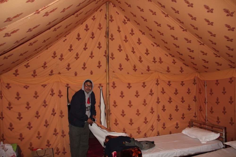 Deluxe Swiss Tent photo 1