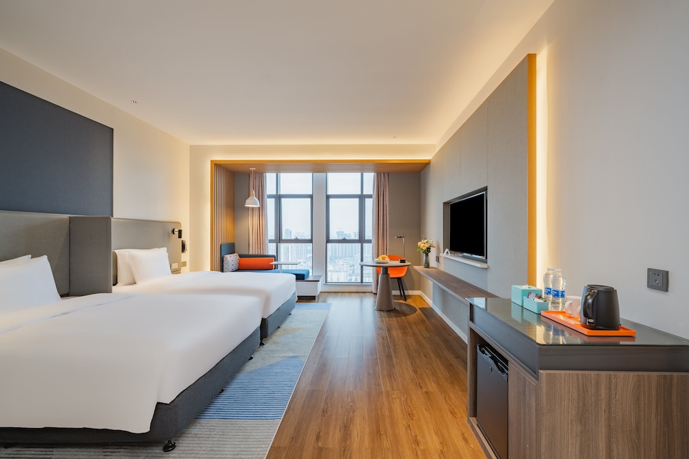 Standard Room, 2 Twin Beds - Photo 4