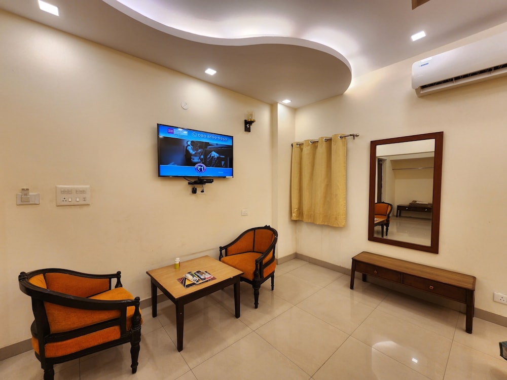 Standard Room photo 2