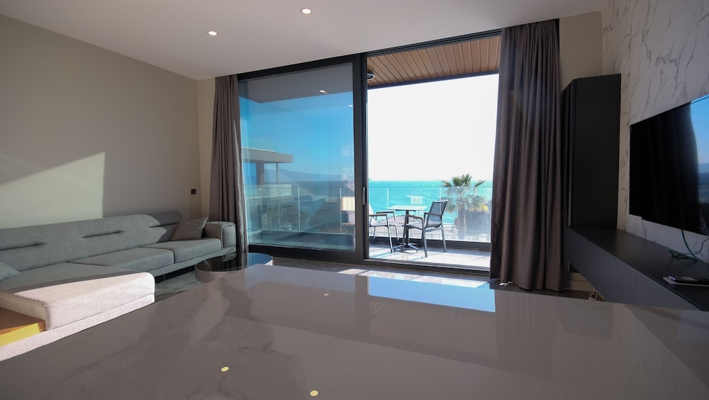Family Condo photo 3