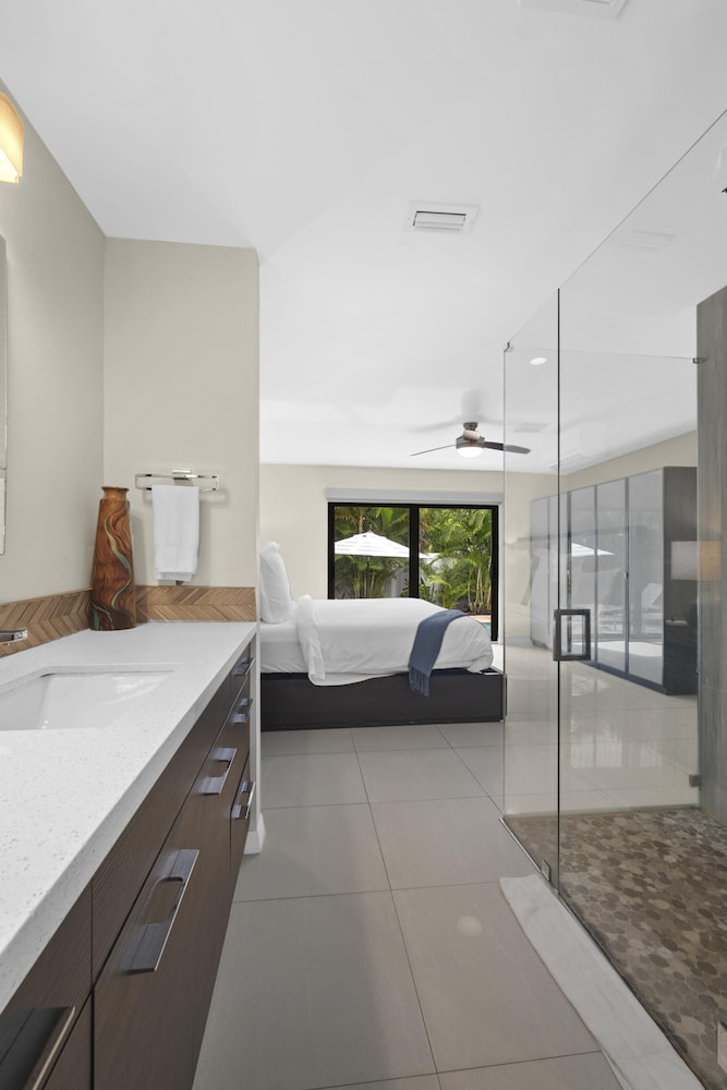Relax in Luxury - 3 Bed 2 Bath Oasis With Pool, Foto 4