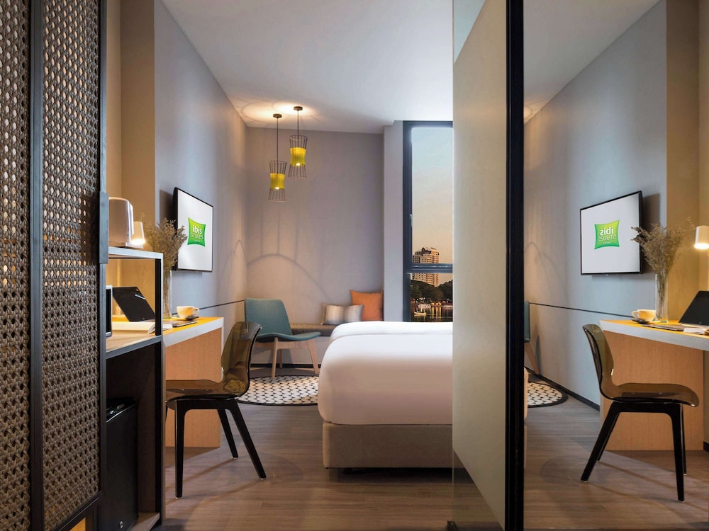 Deluxe Double Room, 1 Double Bed (High Floor) photo 1