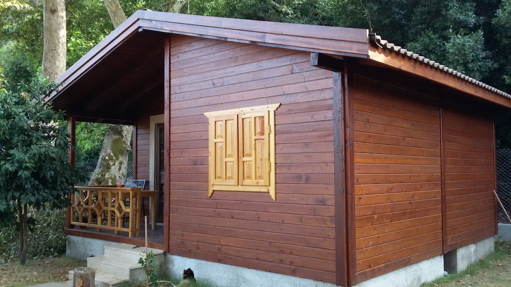 Villa photo 2