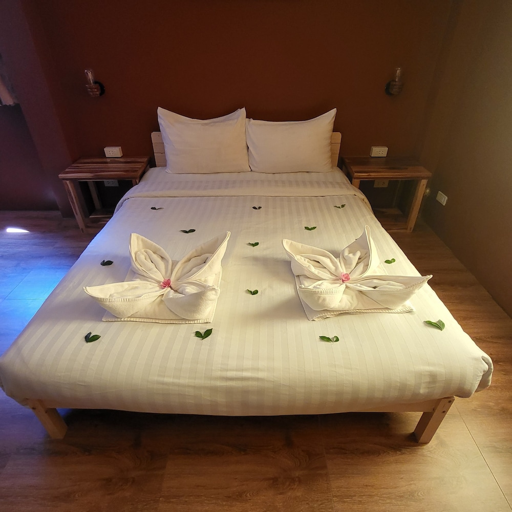 Basic Double Room photo 2
