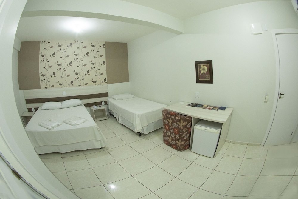 Family Triple Room photo 2